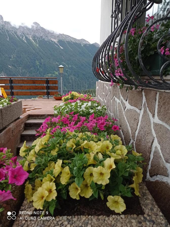 Hotel Millefiori Виго-ди-Фасса Экстерьер фото
