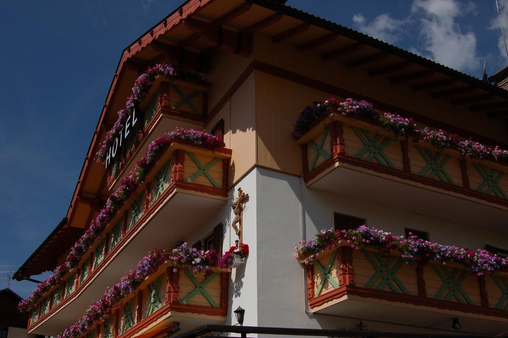 Hotel Millefiori Виго-ди-Фасса Экстерьер фото